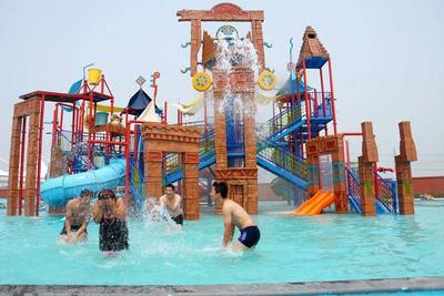 【人工造浪設(shè)備哪里有賣的圖片】人工造浪設(shè)備哪里有賣的