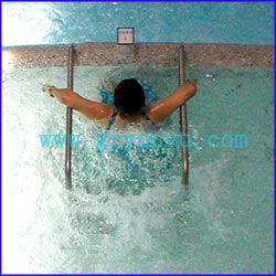 供應水上樂園設備 泳池設備 水療設備